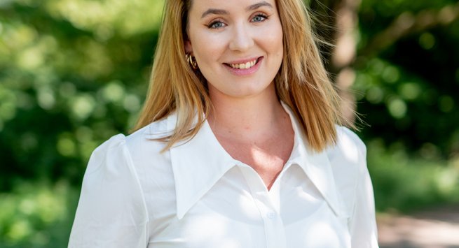 Hannah Jangsell - Jenni Nyström Fastighetsförmedling