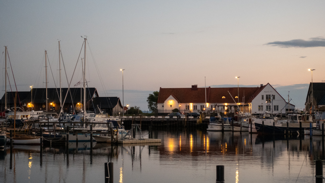 Trevligt utbud av restauranger i hamnen