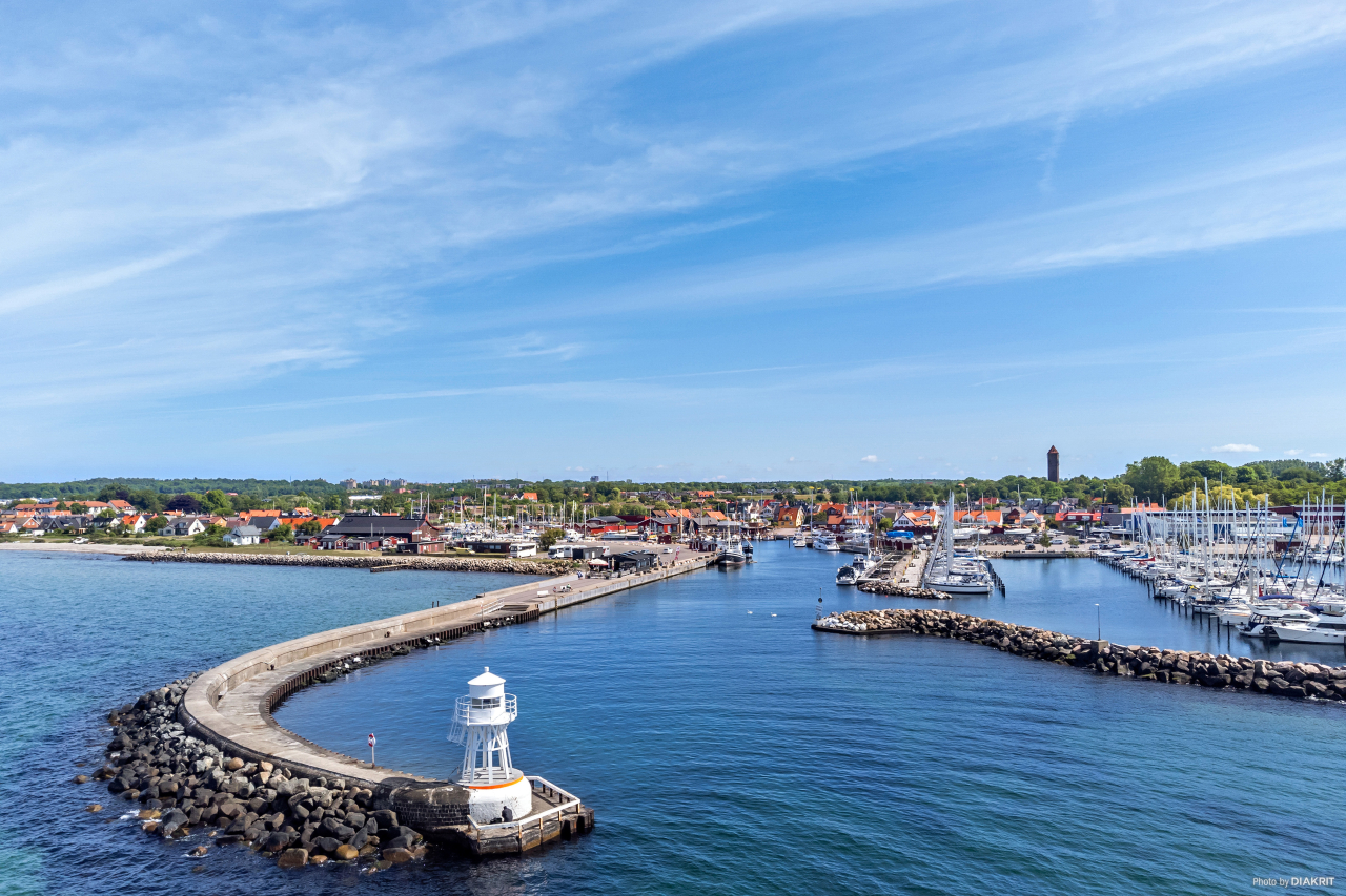 Varför inte besöka hamnen, fiska eller åka till Ven? 