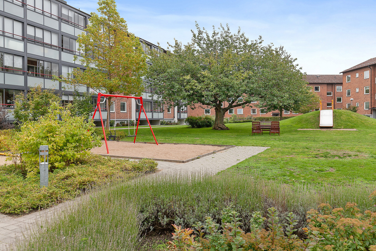 Fin och välskött innergård Fin och välskött innergård
