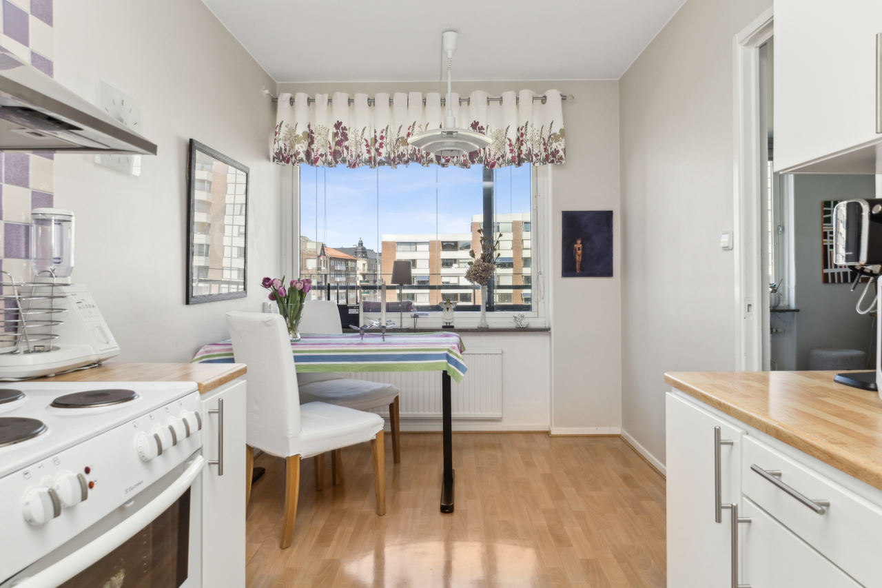 Även plats för matbord i köket Även plats för matbord i köket