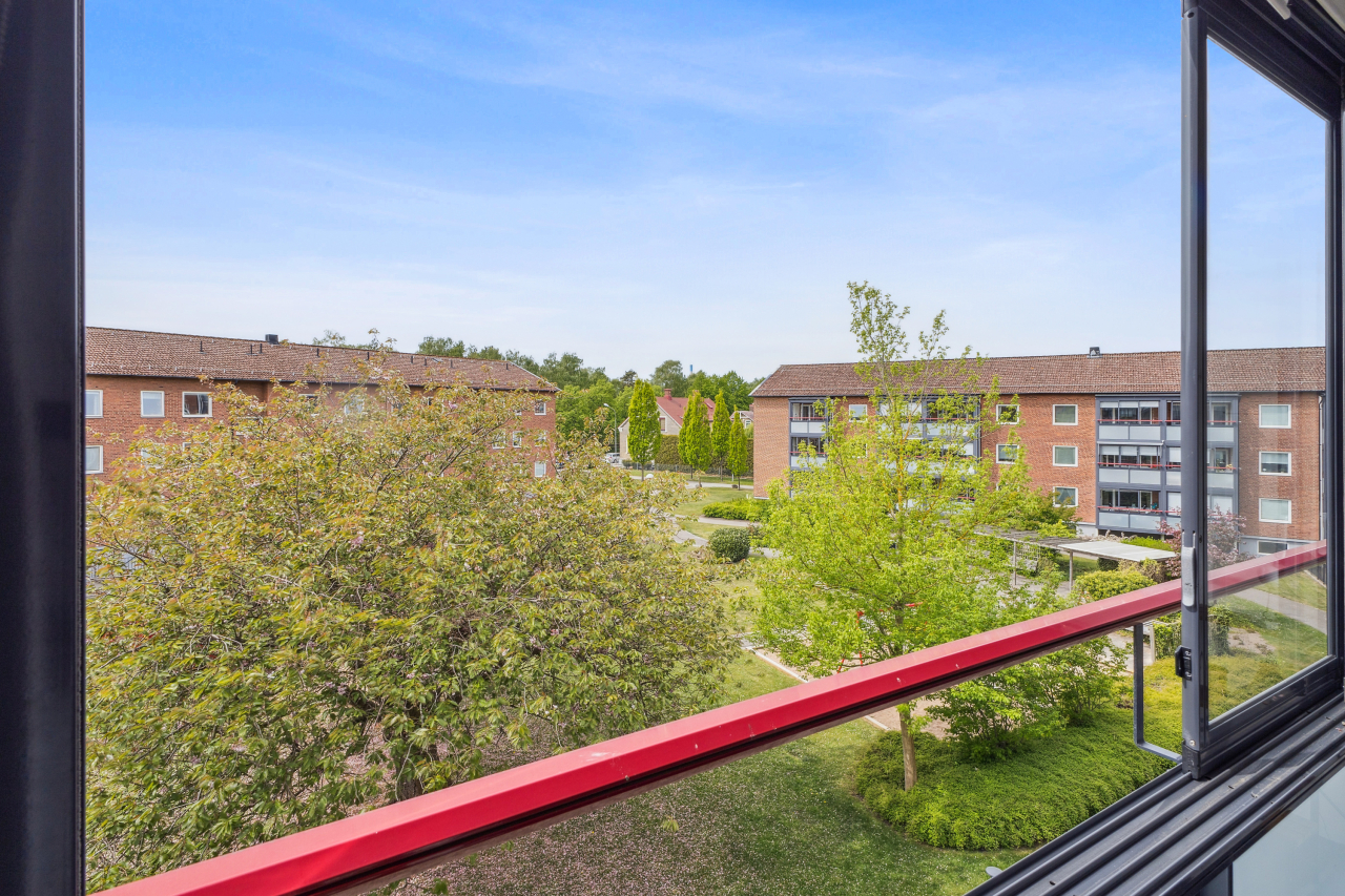 Trevlig utsikt mot innergården Trevlig utsikt mot innergården