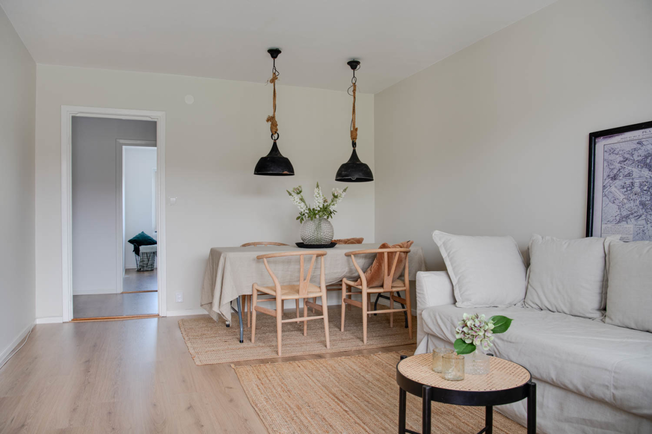 Plats för matbord och soffgrupp Plats för matbord och soffgrupp